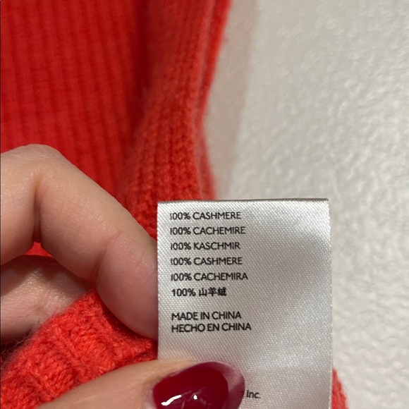 ANTHROPOLOGIE WOMENS CASHMERE COLLECTION SLEEVELESS SWEATER XS SCARLETT RED - Picture 3 of 4